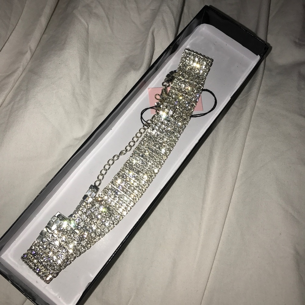 Faux diamond choker